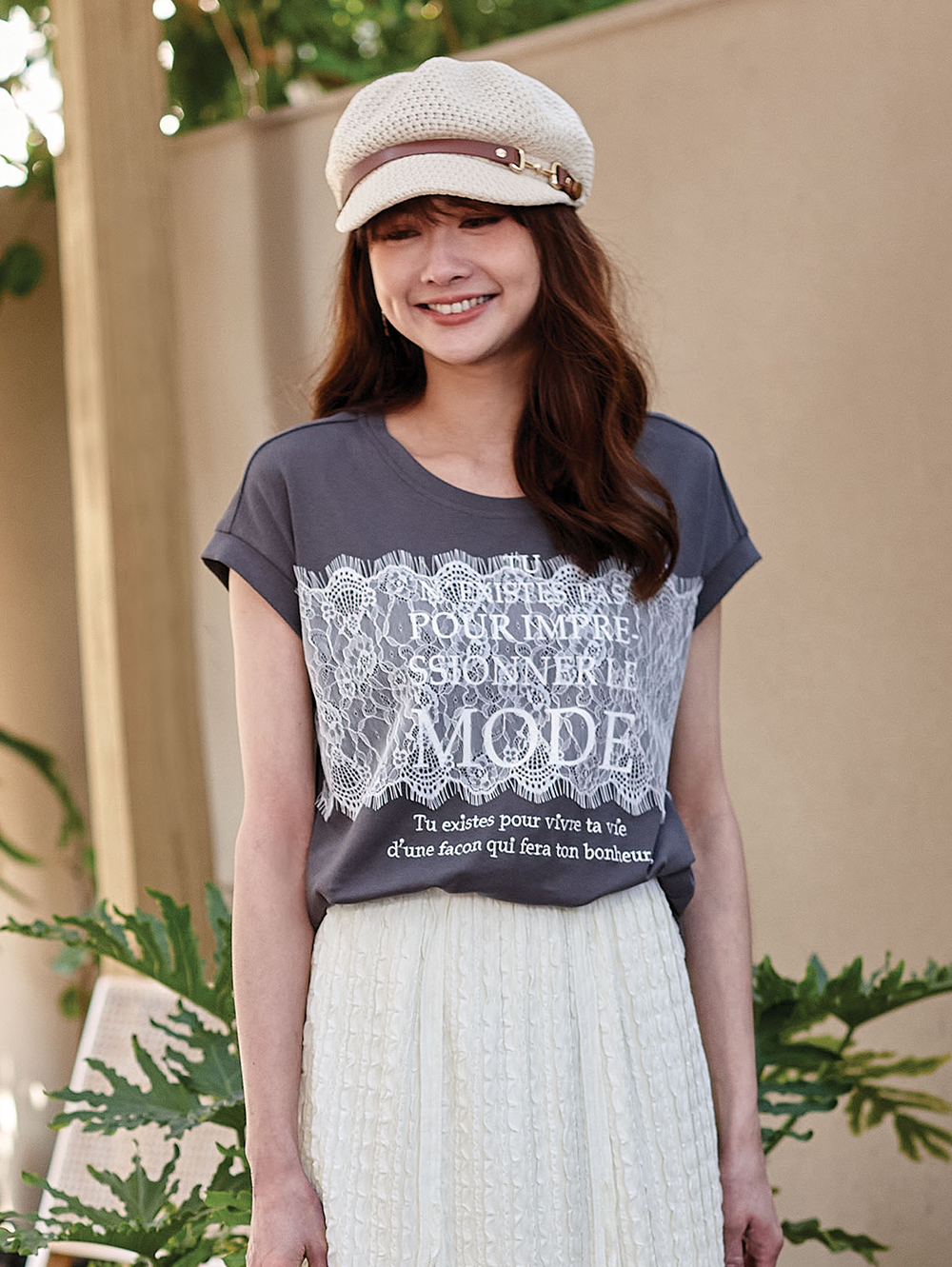 DITA甜美蕾絲法國袖T-SHIRT
