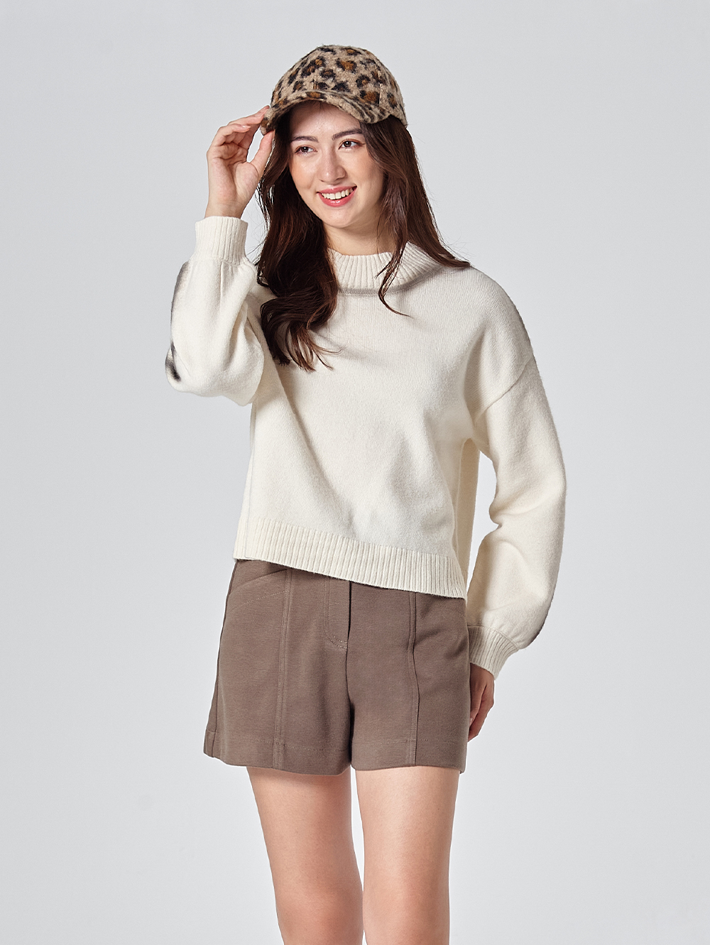 DITA造型剪接短褲