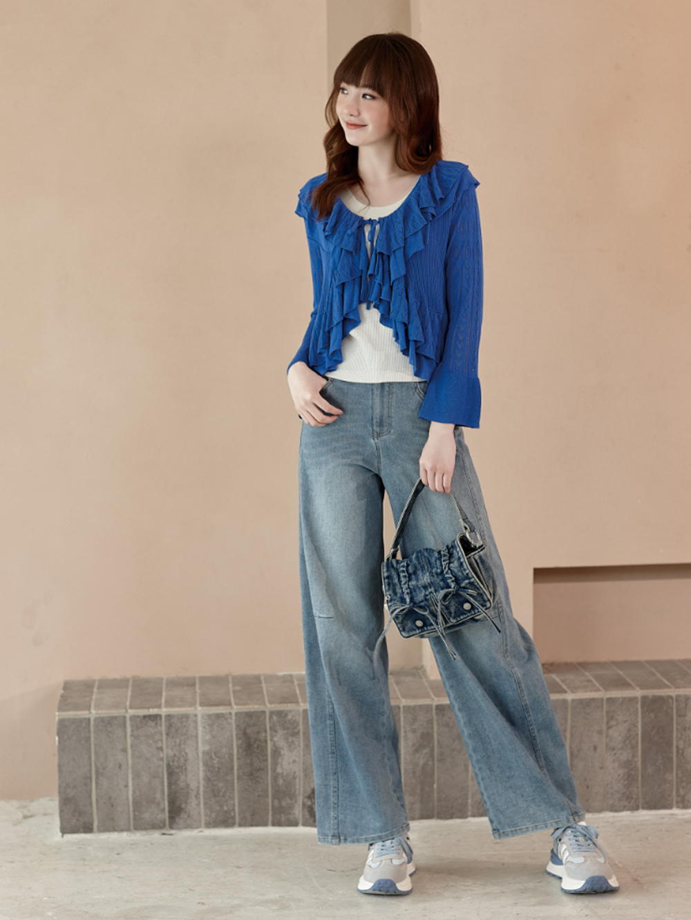 DITA個性剪接牛仔寬褲