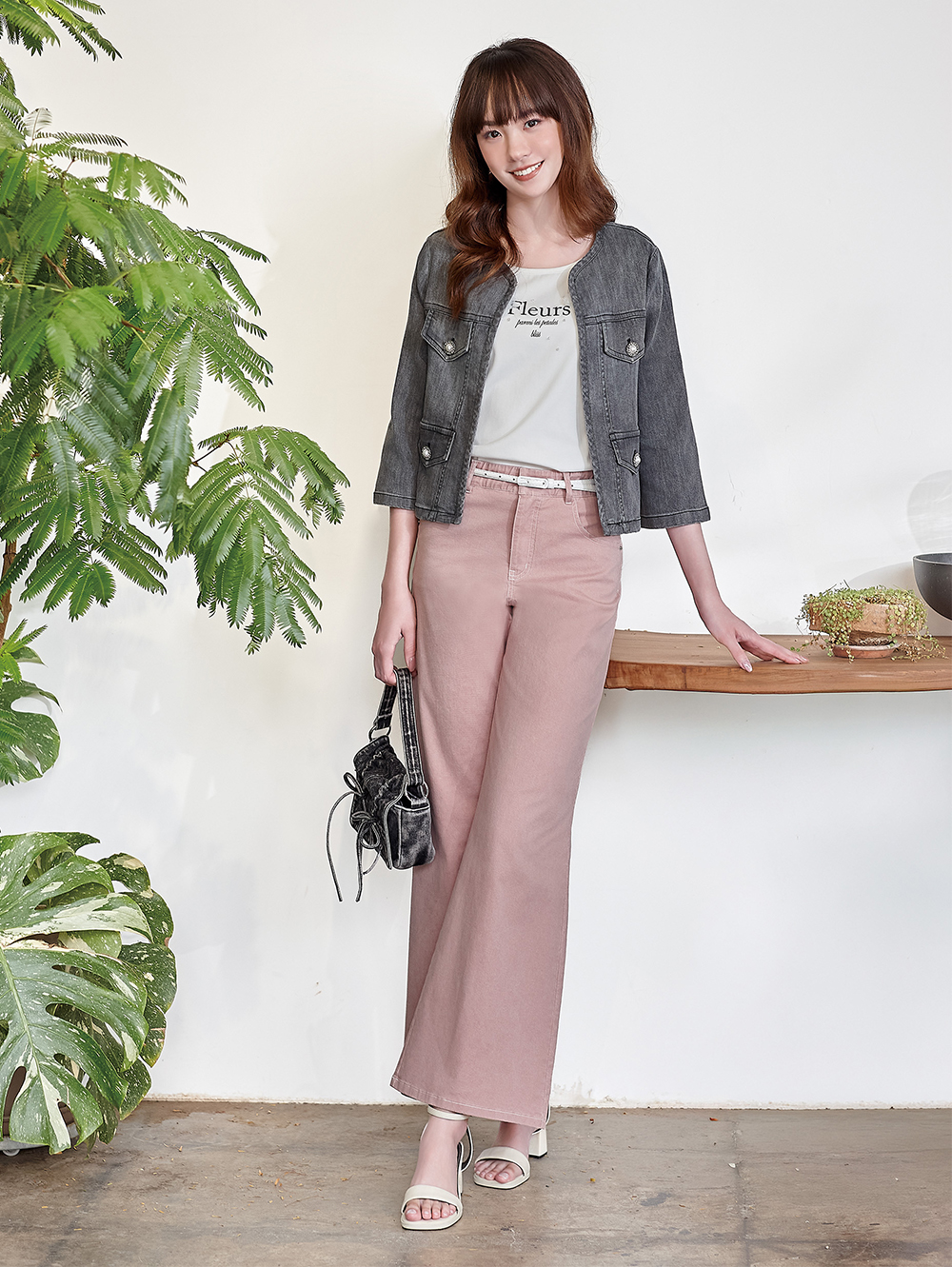 DITA繡花個性牛仔寬褲