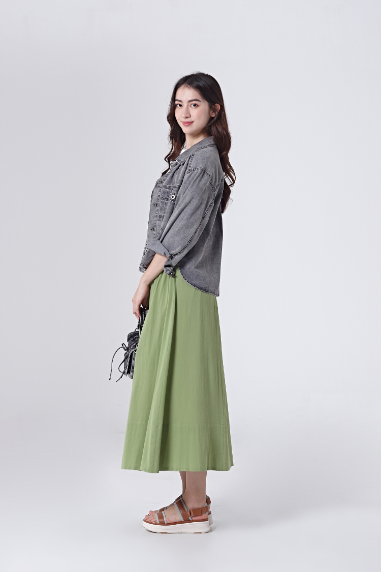 DITA率性薄牛仔外套設計