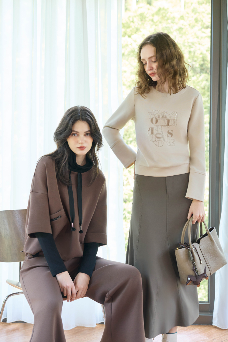 JOAN輕磨毛弧型剪裁岔片裙