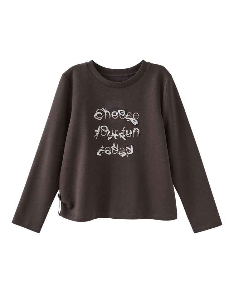 JOAN俏皮立體字型電繡上衣