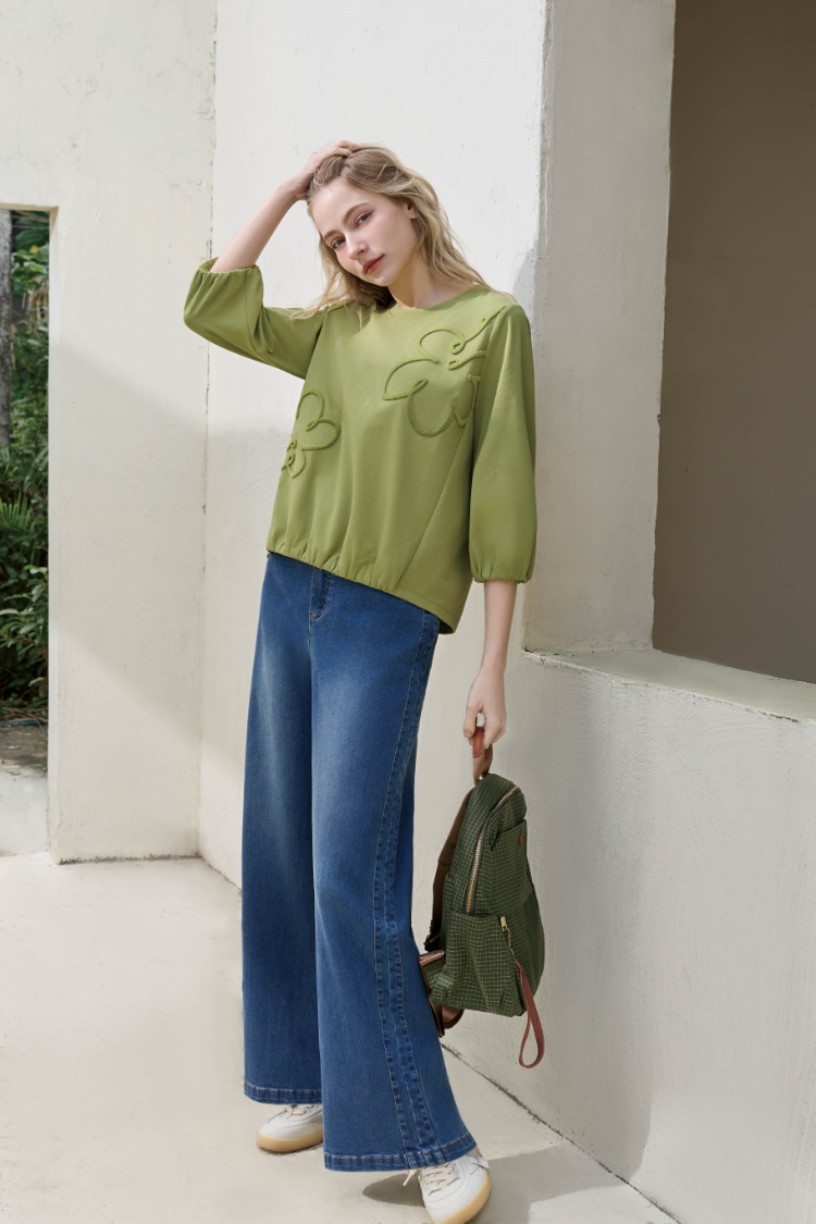 JOAN率性修身直筒寬版牛仔褲