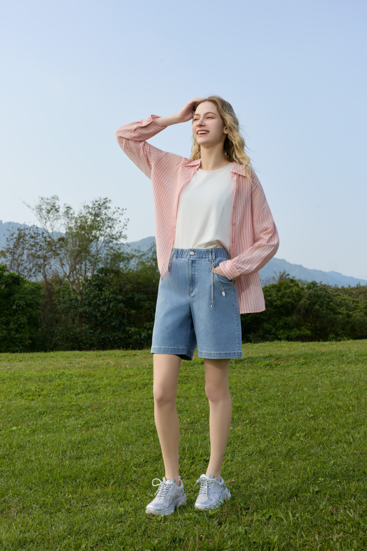 JOAN星鏈吊飾牛仔短褲