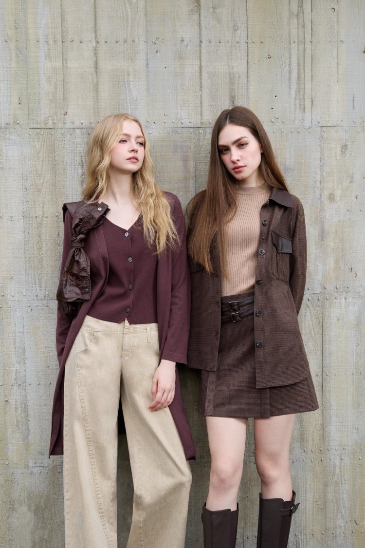 DENOVO雙皮帶細格紋A字短裙