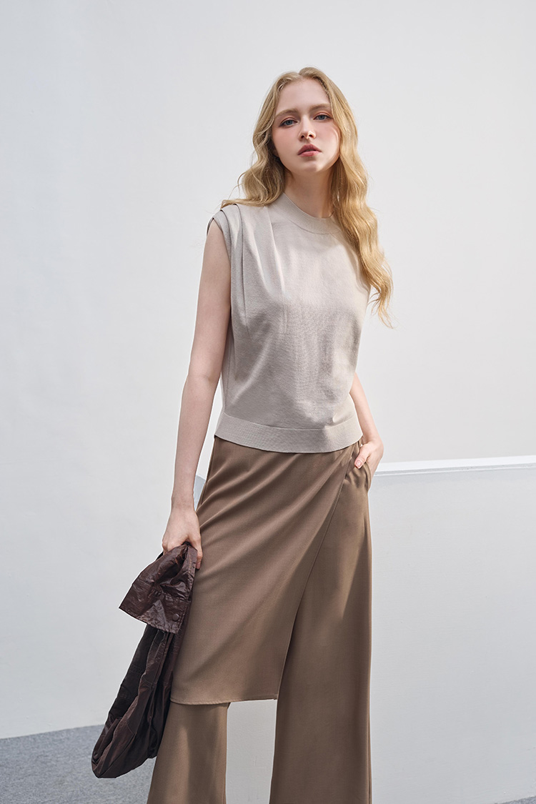 DE NOVO不對襯抓褶針織上衣