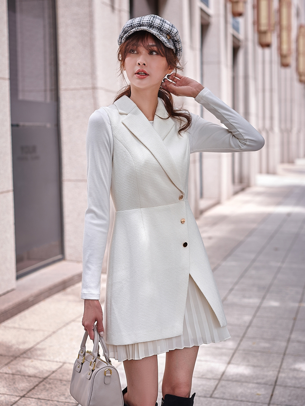 DITA低調奢華百褶洋裝-附內搭