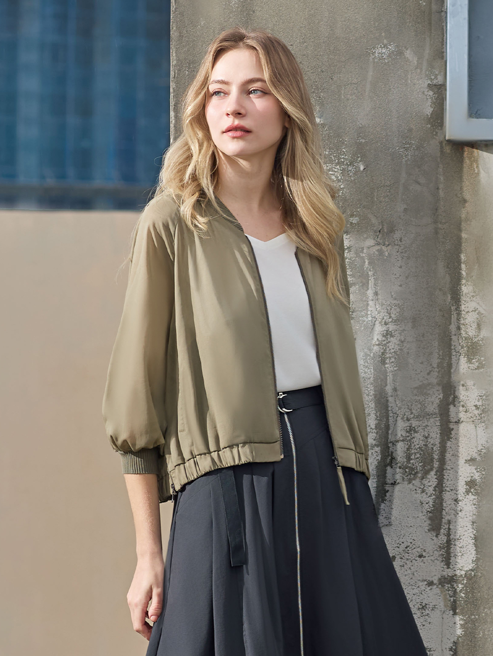 DENOVO輕霧透膚感拉鍊外套