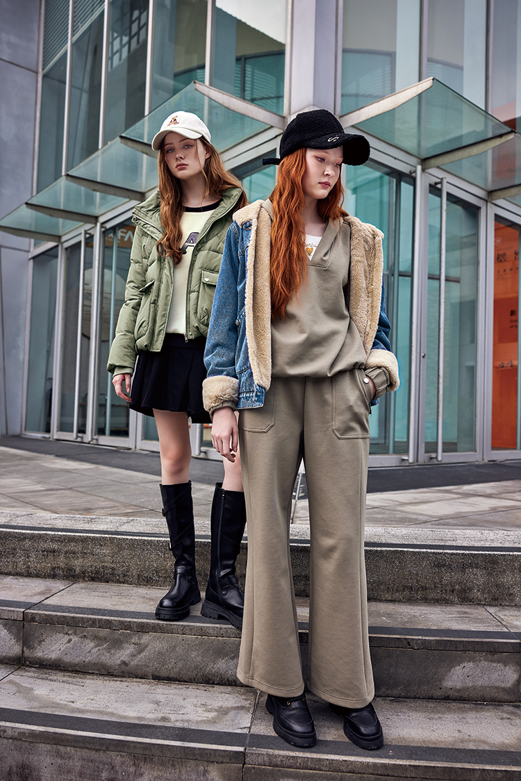 abito牛仔絨毛連帽外套