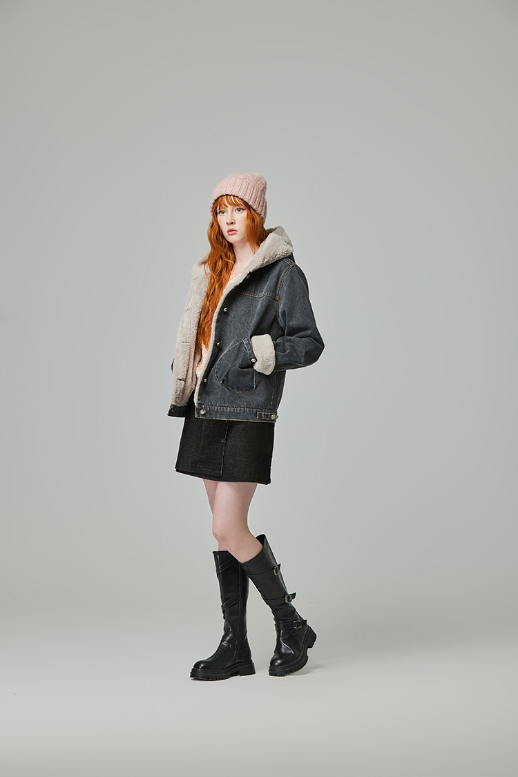 abito牛仔絨毛連帽外套