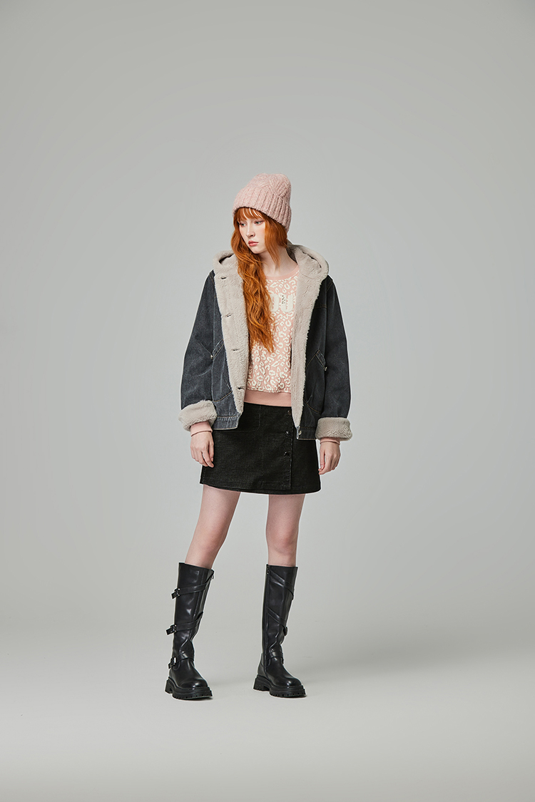 abito牛仔絨毛連帽外套