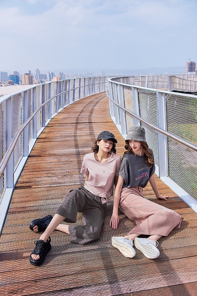 abito休閒寬鬆網布拼接上衣