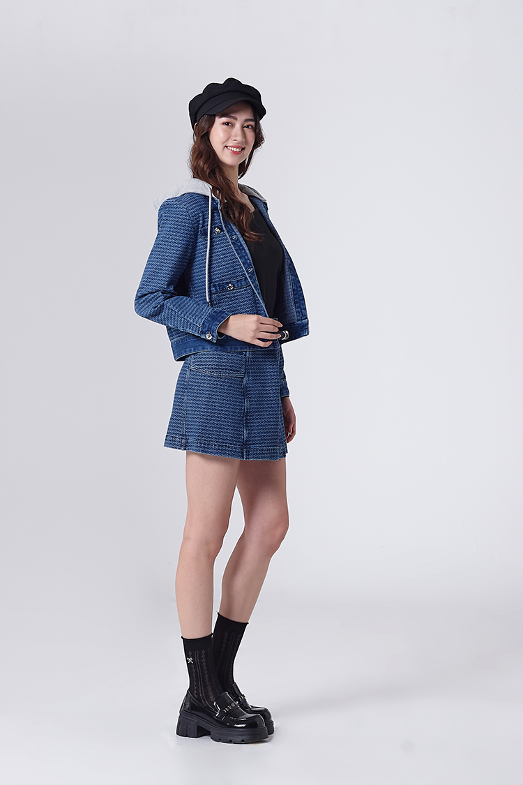 DITA個性刷紋牛仔拼接外套