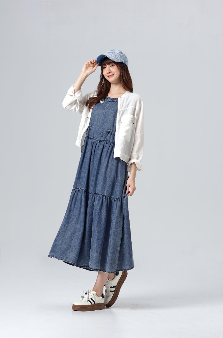 DITA合身都會風剪接外套